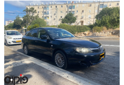 סובארו B3 2011