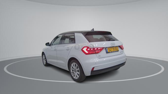 אאודי A1