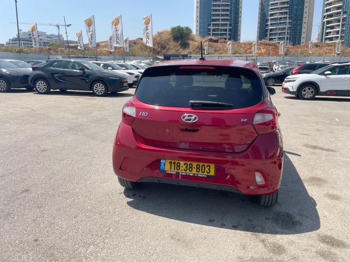 יונדאי I10