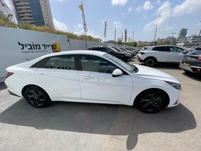 יונדאי אלנטרה