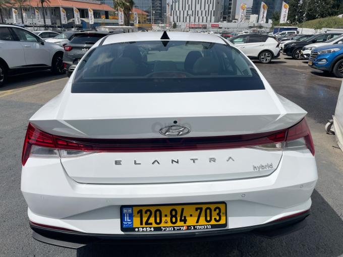 יונדאי אלנטרה