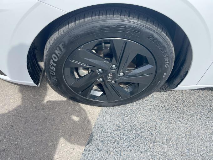 יונדאי אלנטרה