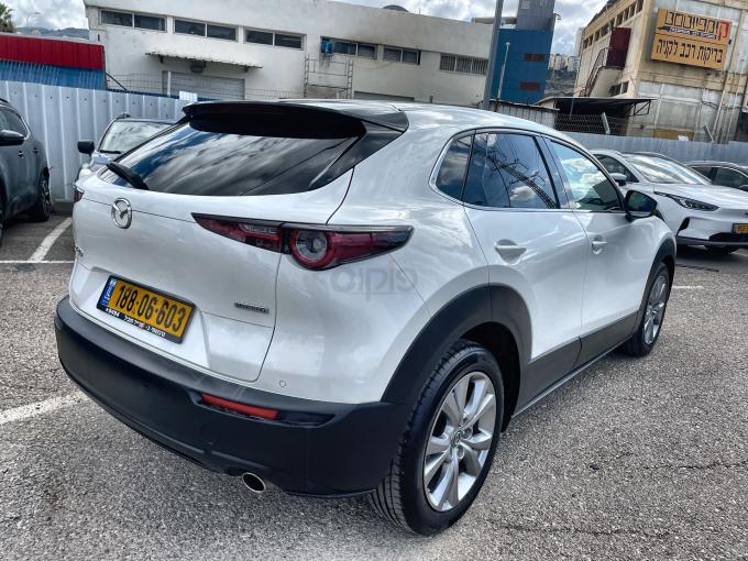 מזדה CX-30