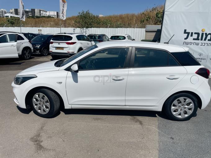 יונדאי I20