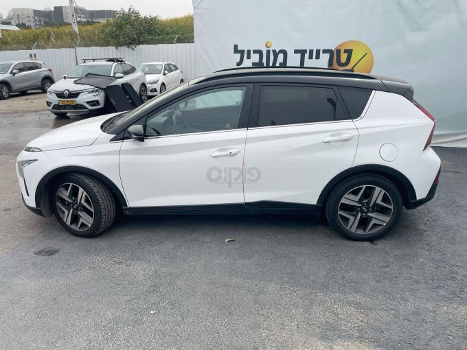 יונדאי באיון