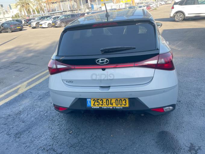 יונדאי I20