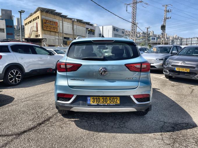 מ.ג ZS