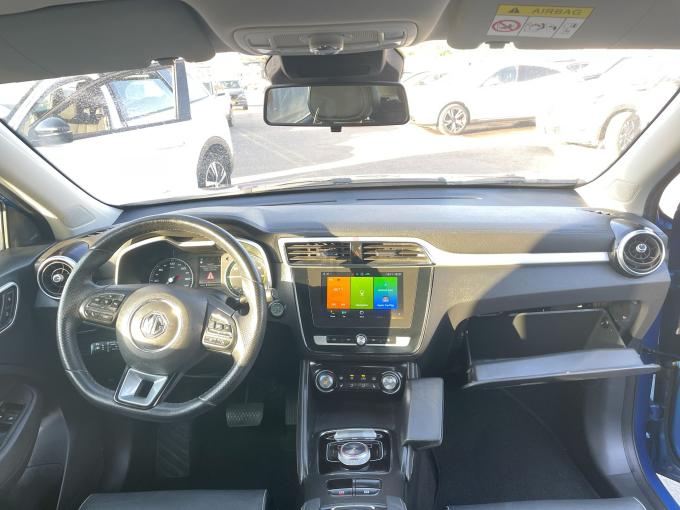 מ.ג ZS