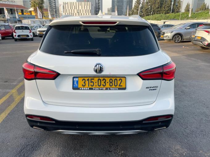 מ.ג HS