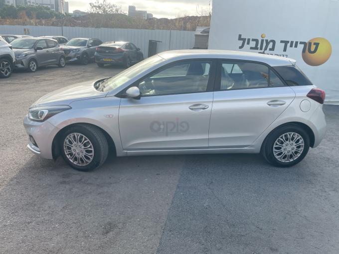 יונדאי I20