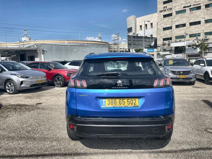 פיג'ו 3008