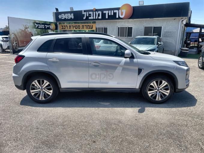 מיצובישי ASX