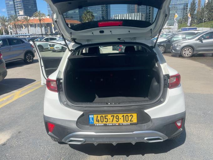 קיה סטוניק