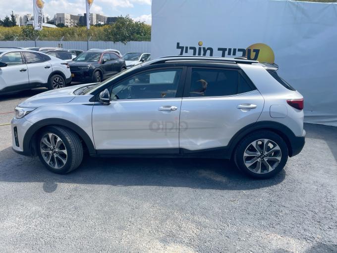 קיה סטוניק