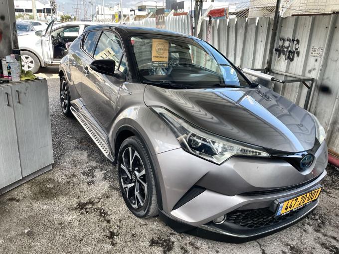 טויוטה C-HR