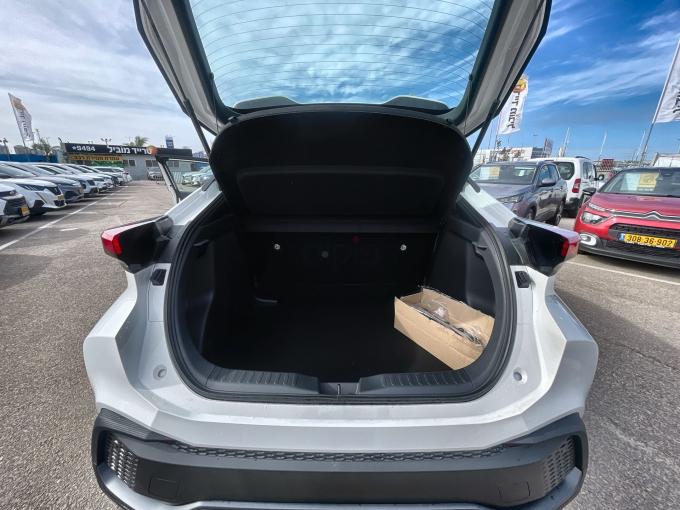 טויוטה C-HR