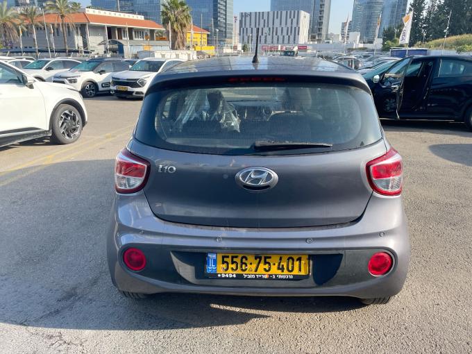 יונדאי I10