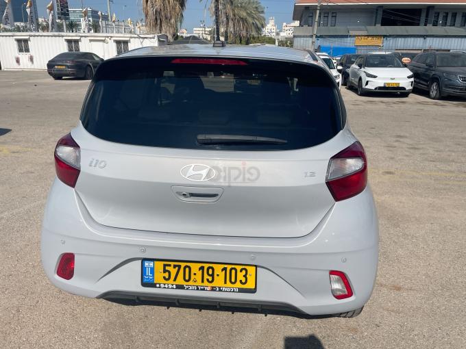 יונדאי I10