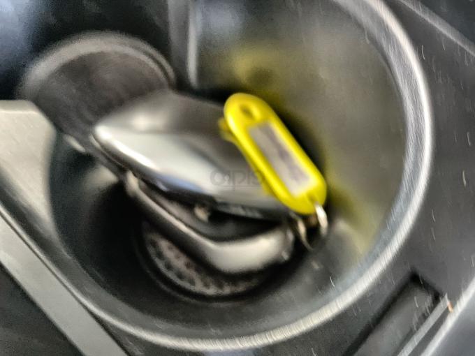 מ.ג מארוול R