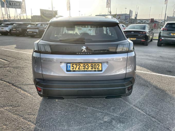 פיג'ו 3008