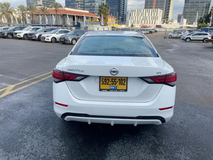 ניסאן סנטרה