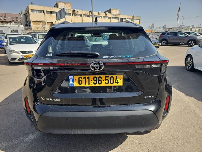 טויוטה יאריס