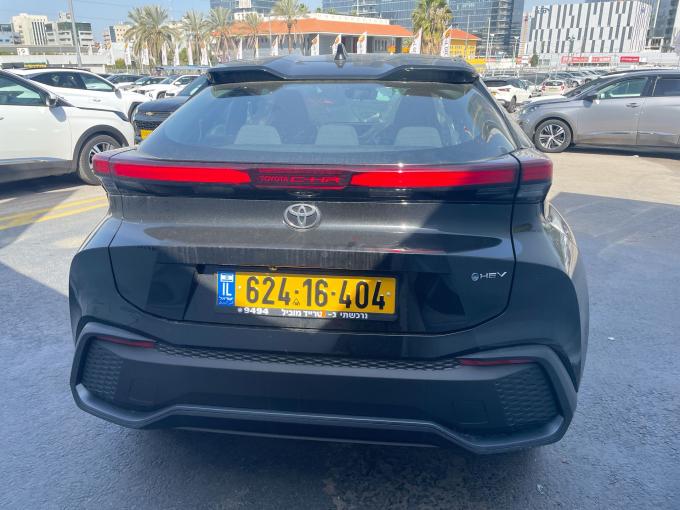 טויוטה C-HR