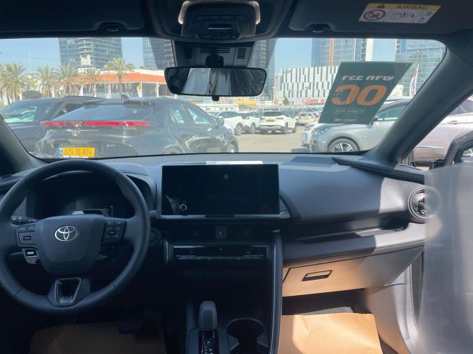 טויוטה C-HR