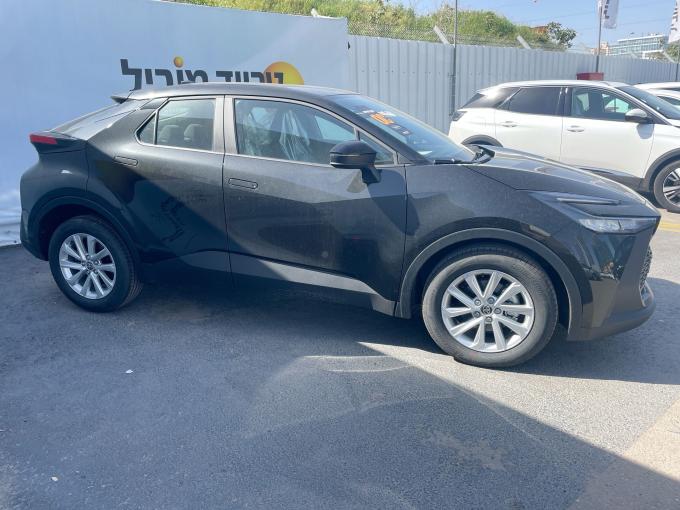 טויוטה C-HR