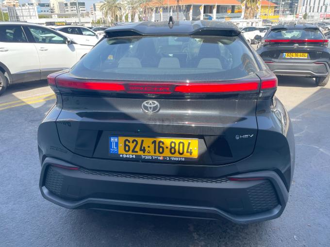 טויוטה C-HR