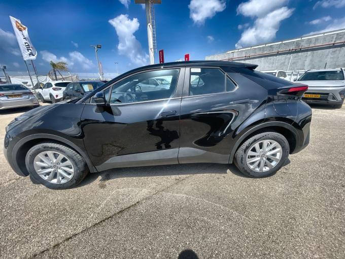 טויוטה C-HR