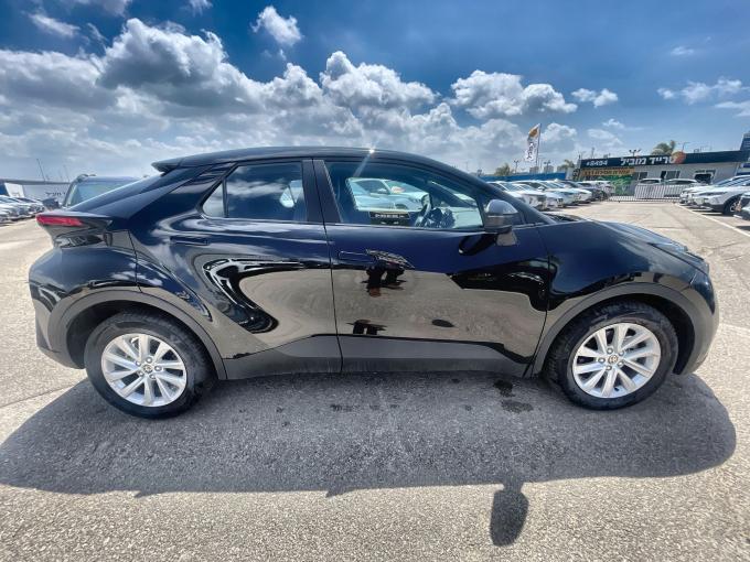 טויוטה C-HR
