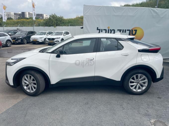 טויוטה C-HR