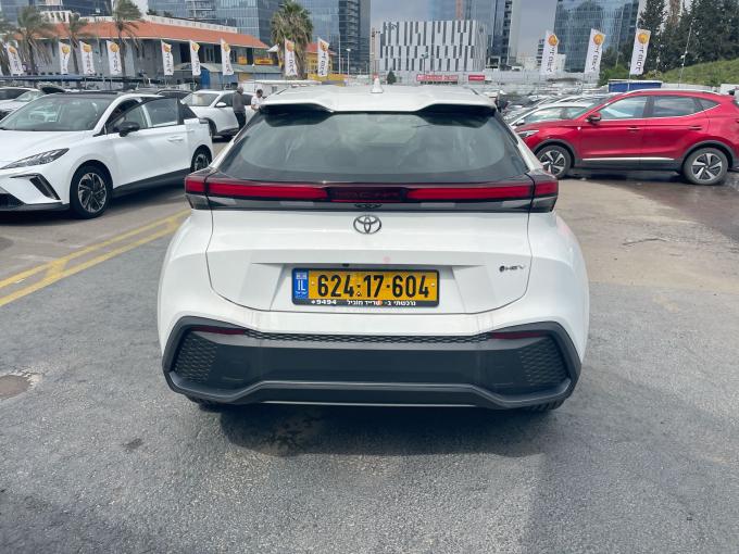 טויוטה C-HR