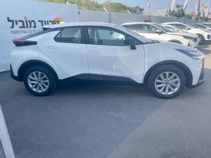טויוטה C-HR