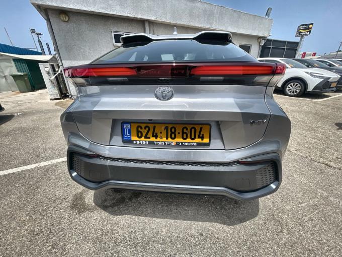 טויוטה C-HR