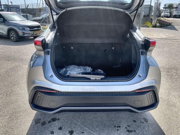 טויוטה C-HR