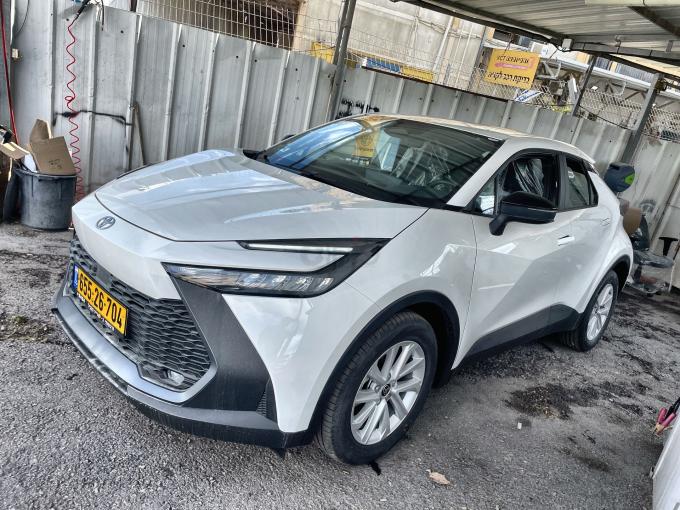 טויוטה C-HR