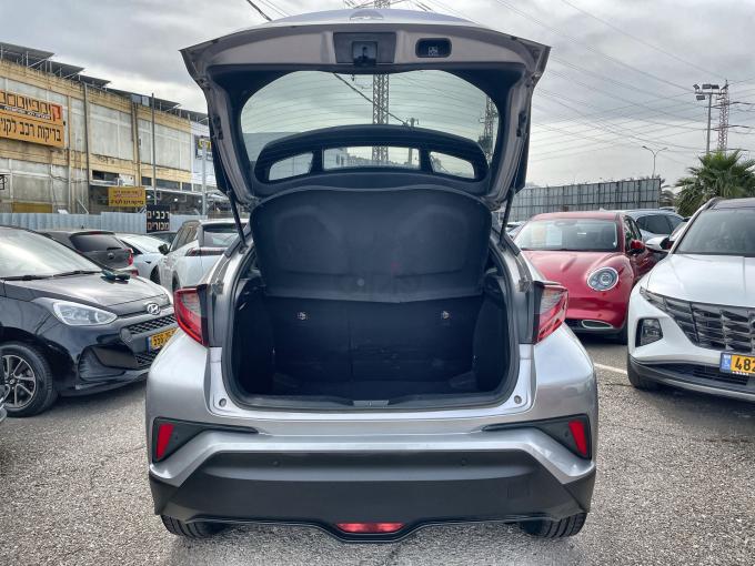 טויוטה C-HR