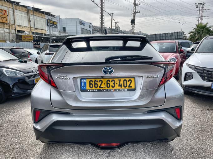 טויוטה C-HR