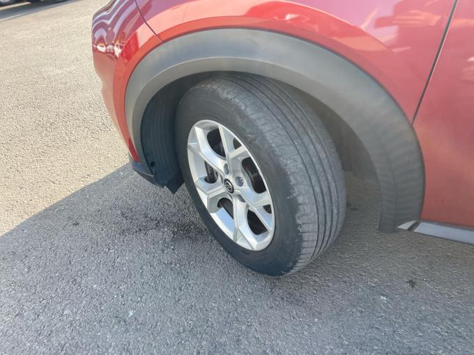 ניסאן ג'וק