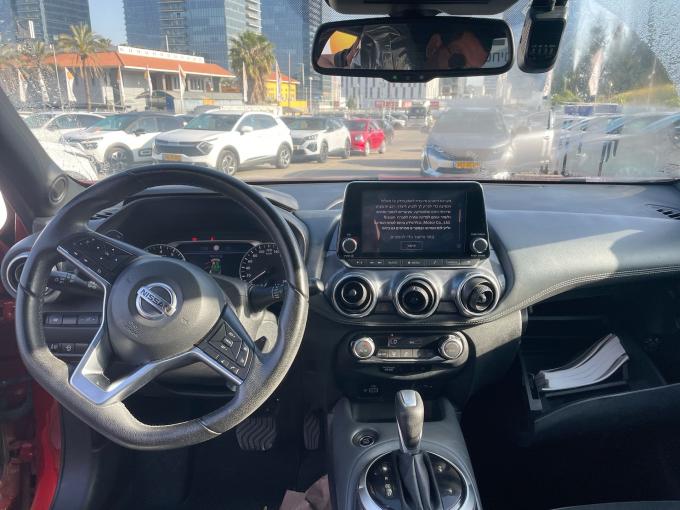 ניסאן ג'וק