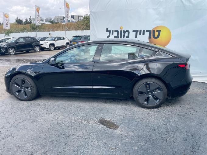 טסלה מודל 3