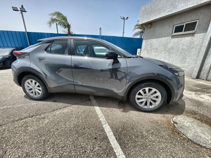 טויוטה C-HR