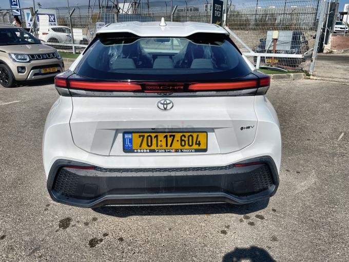 טויוטה C-HR