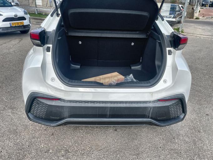 טויוטה C-HR