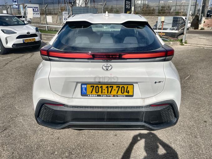 טויוטה C-HR