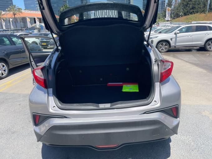 טויוטה C-HR