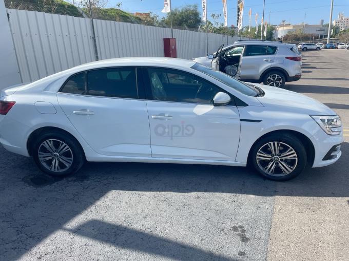רנו מגאן