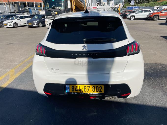 פיג'ו 208